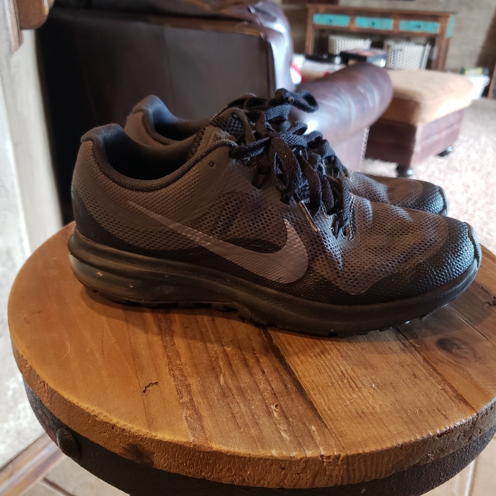 Nike Reax Size 5.5